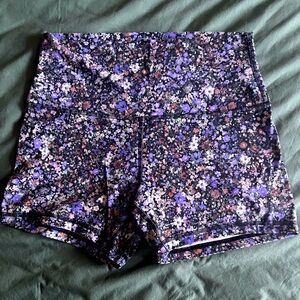 Lulemon Align High-Rise Short 4”